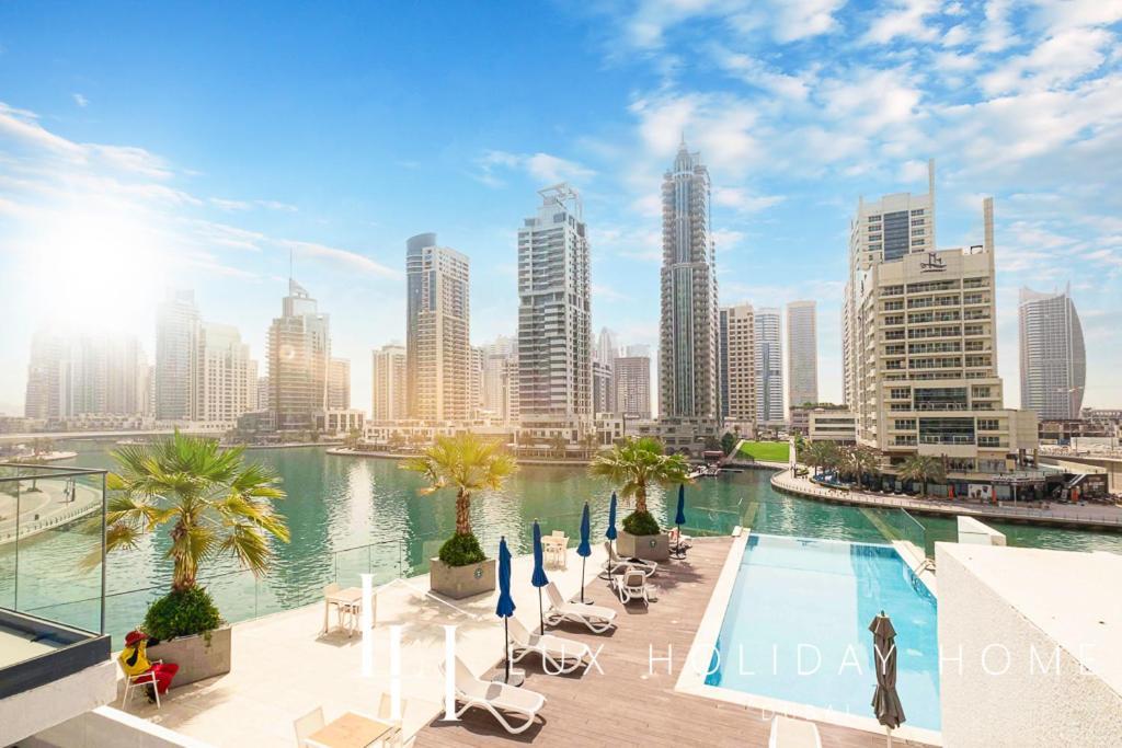 Lux Contemporary Suite With Full Marina View 6 Dubai Exterior foto